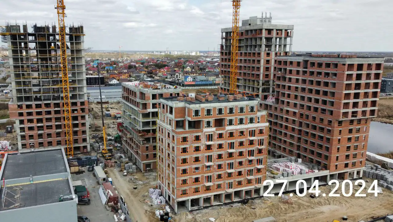 апрель, 2024