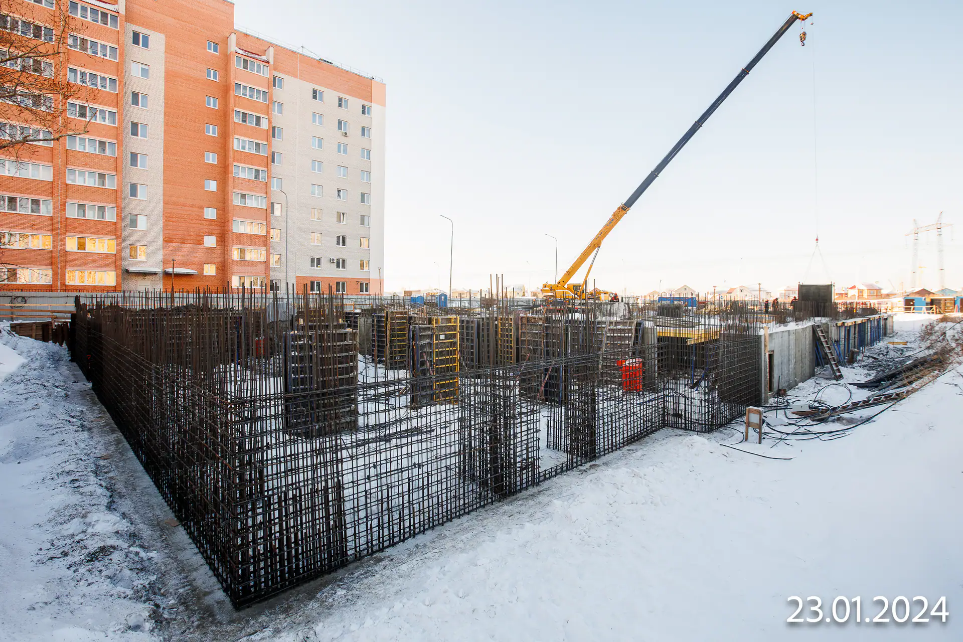 январь, 2024