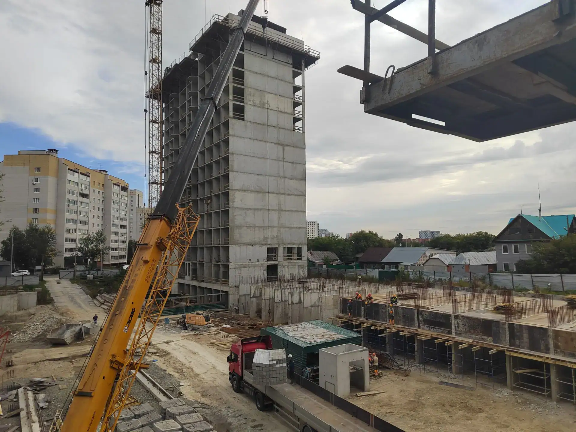 август, 2026