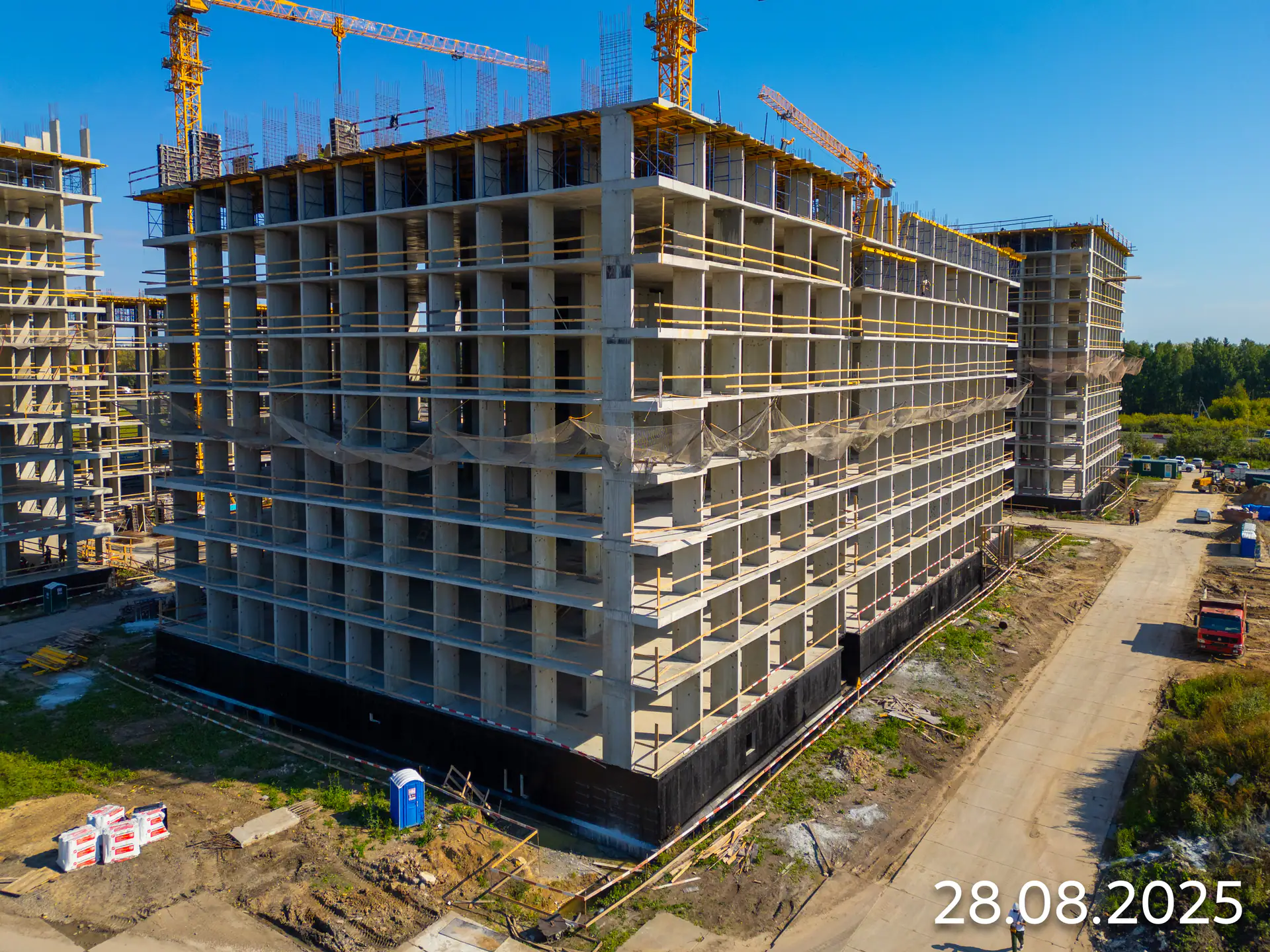 август, 2025
