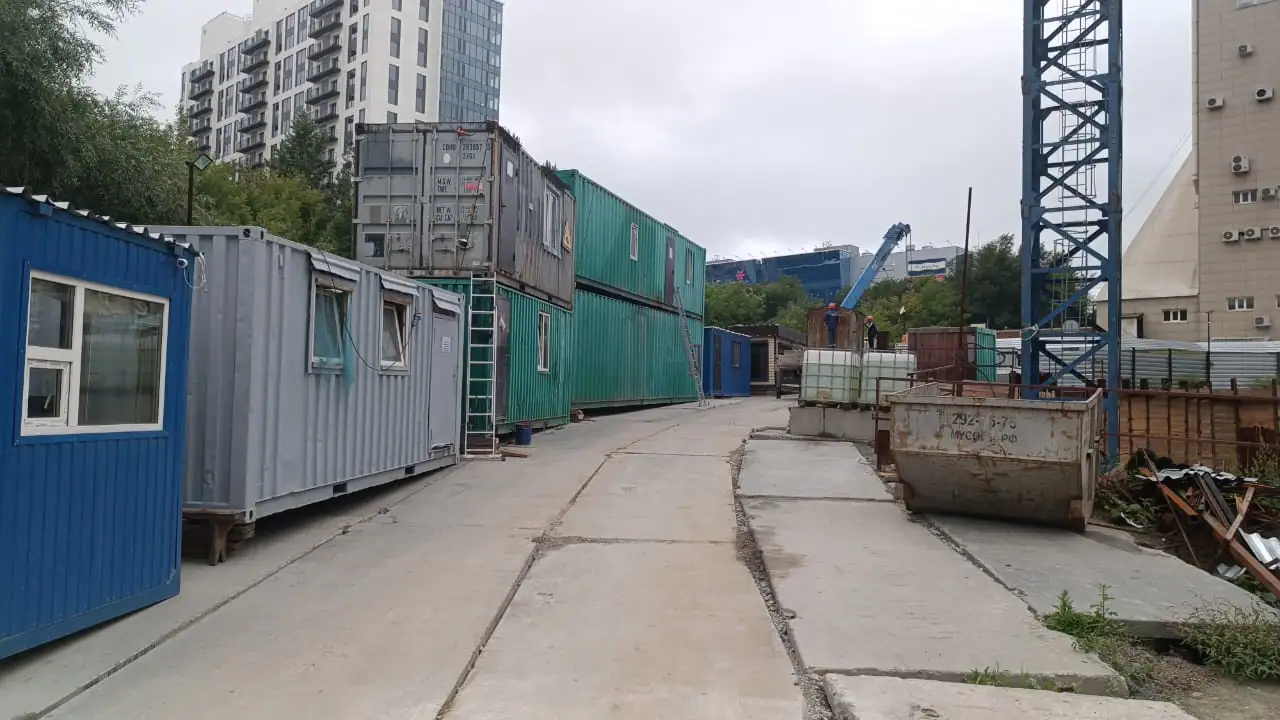 август, 2023