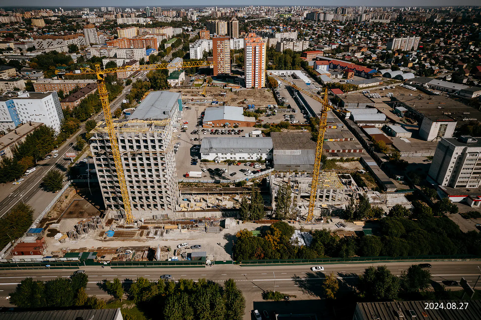 август, 2024