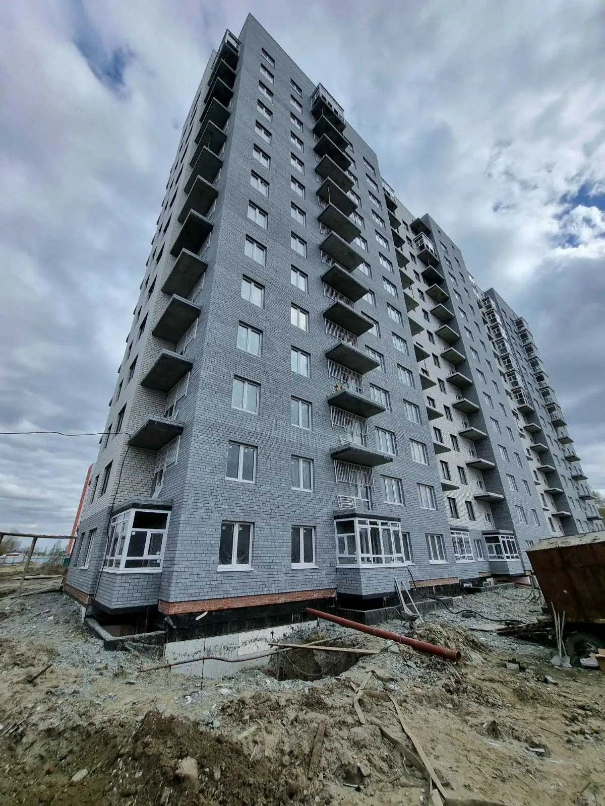 апрель, 2024
