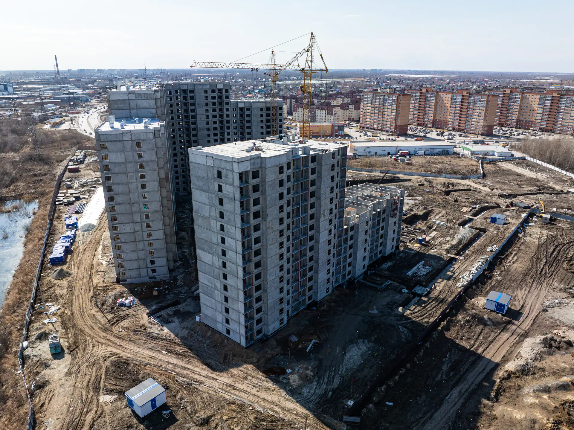 апрель, 2025