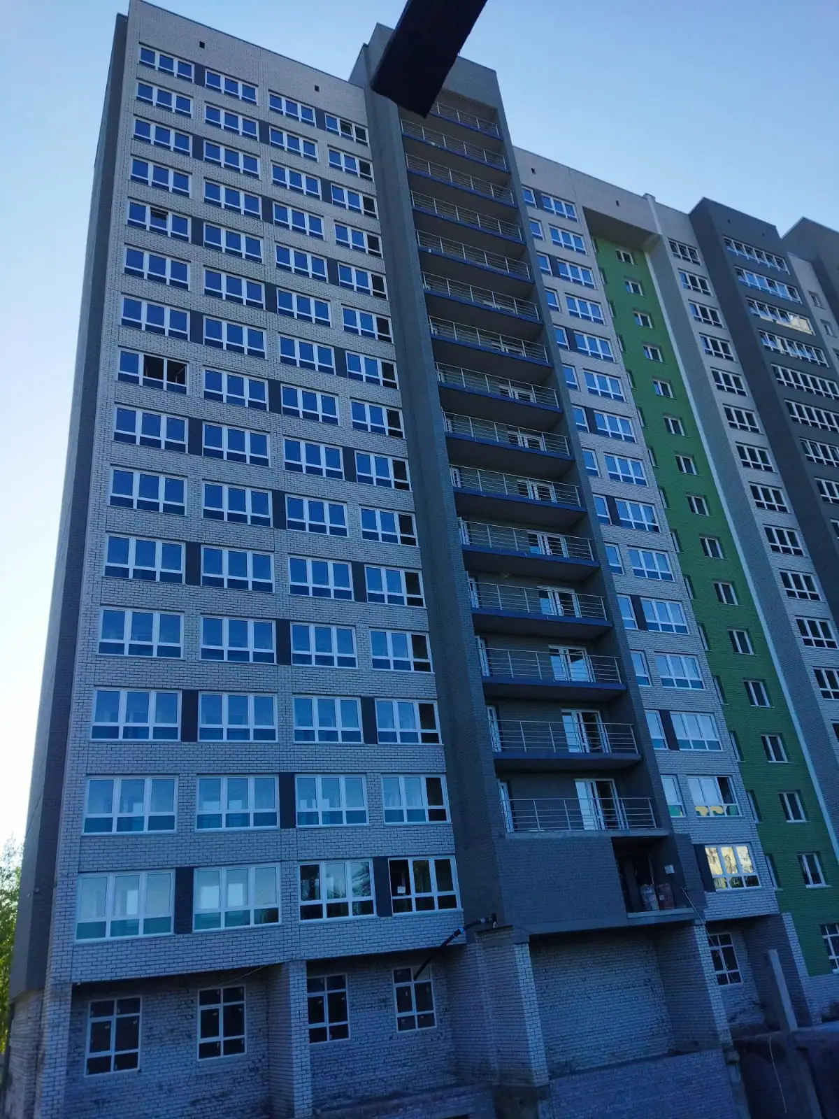 август, 2023