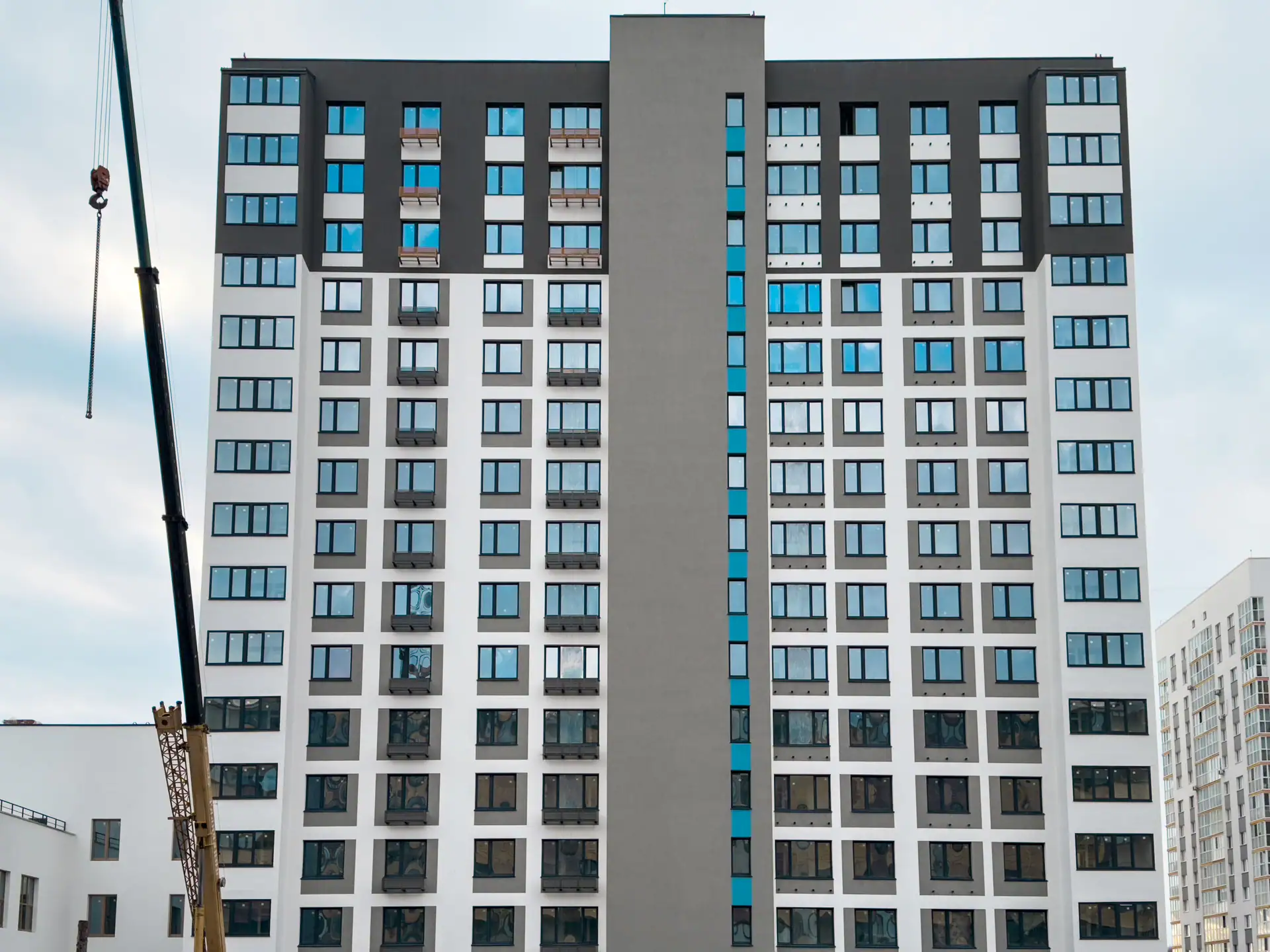 апрель, 2024