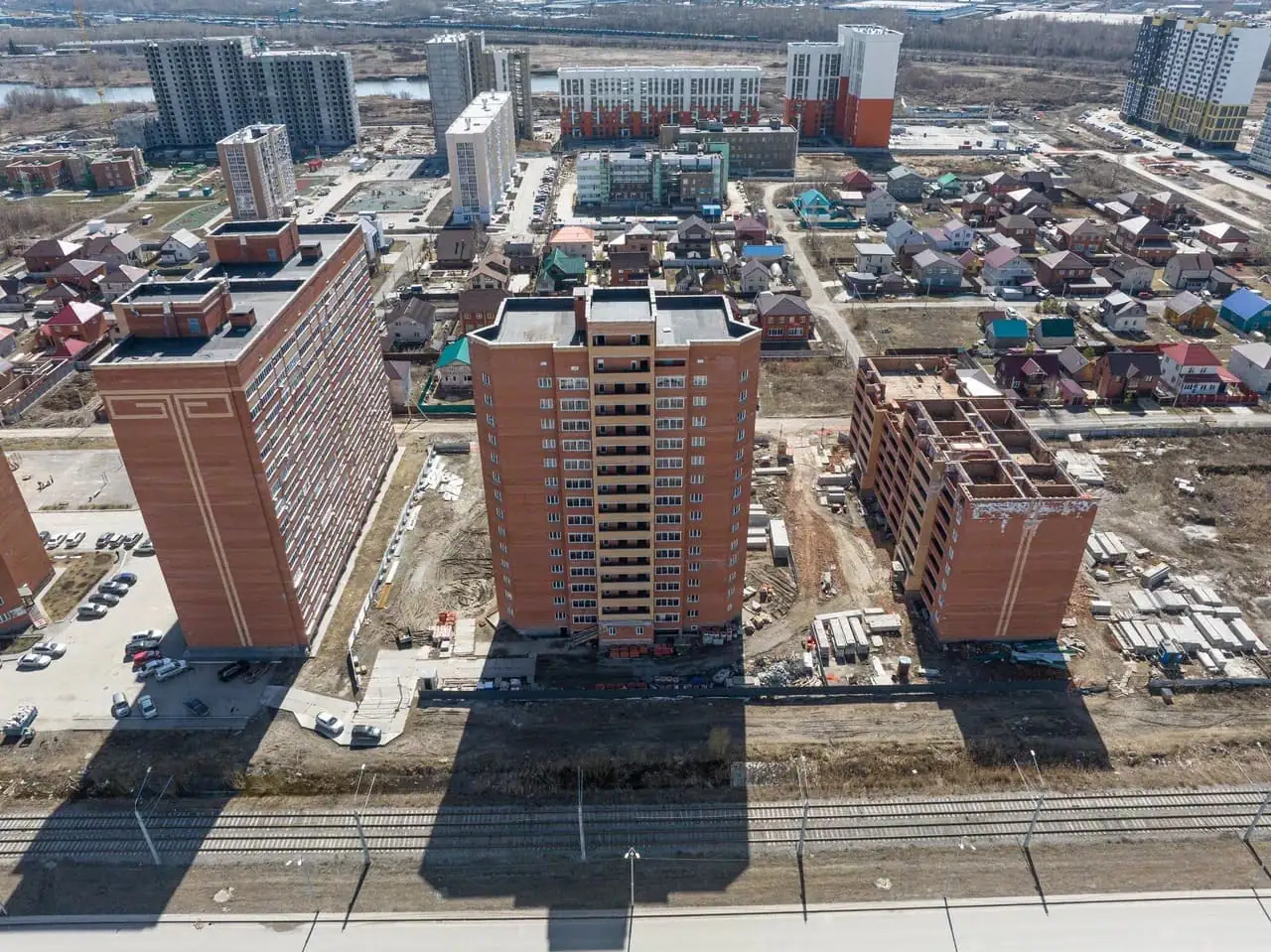 апрель, 2024