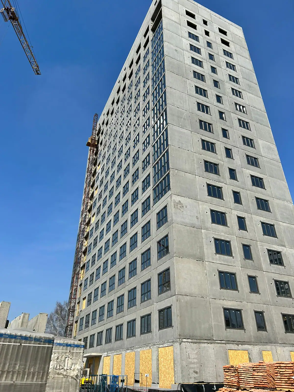 апрель, 2023