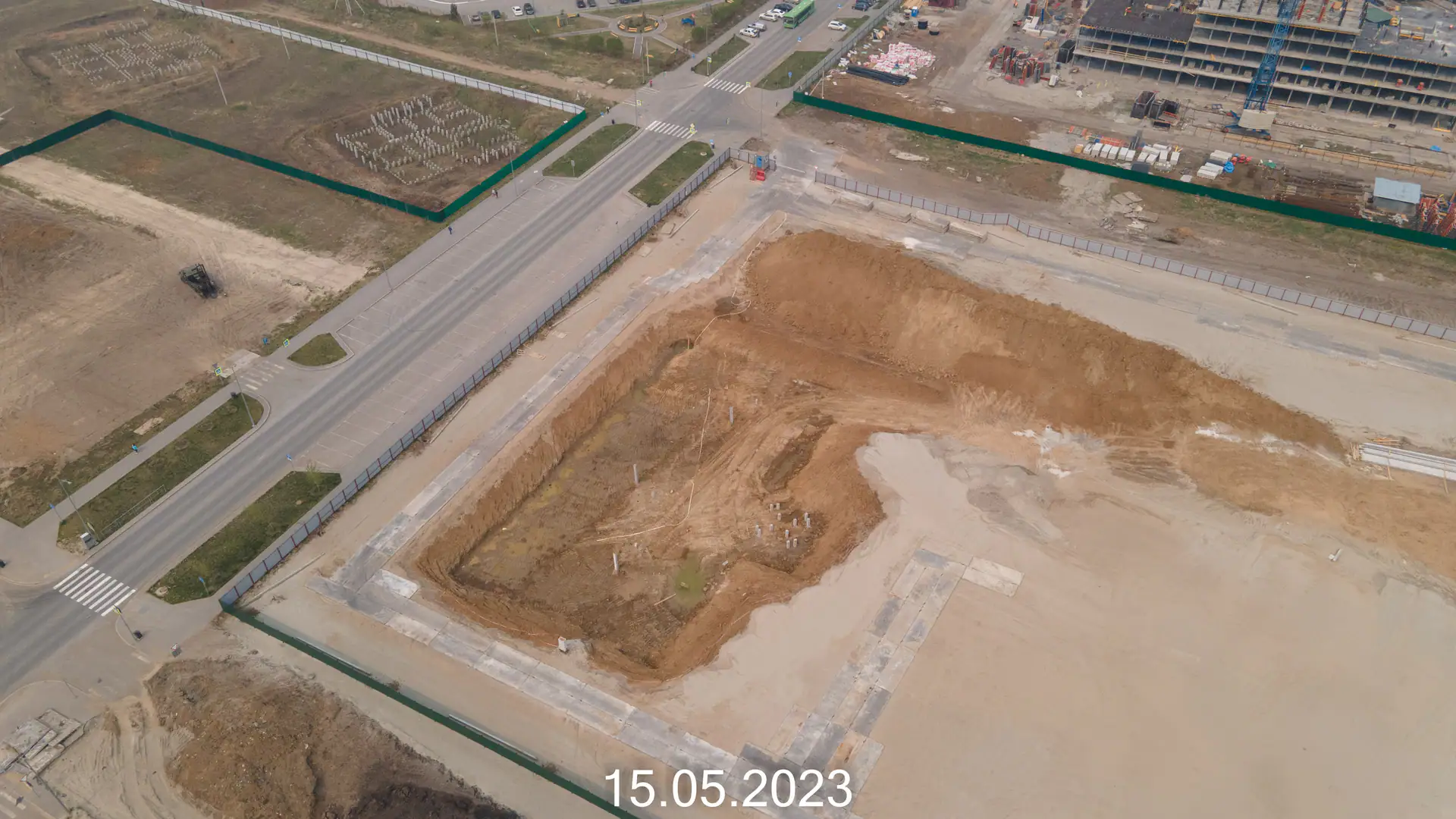 май, 2023