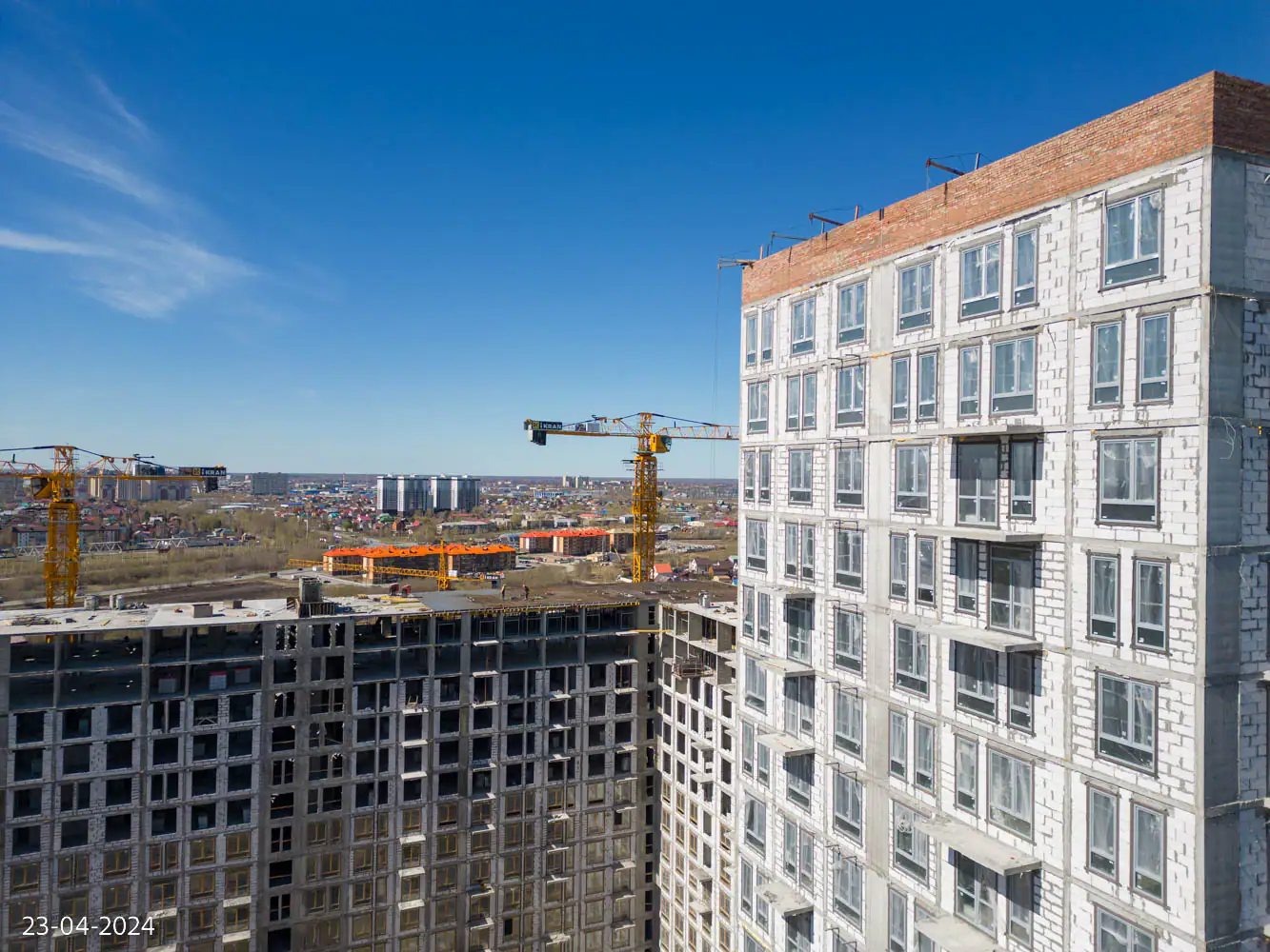 апрель, 2024