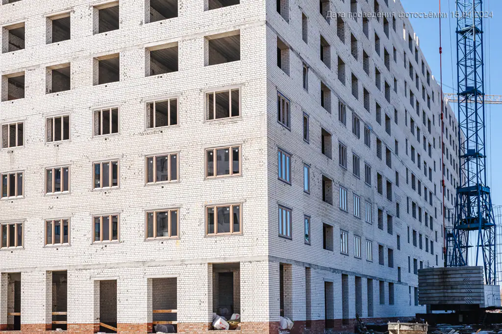 апрель, 2024