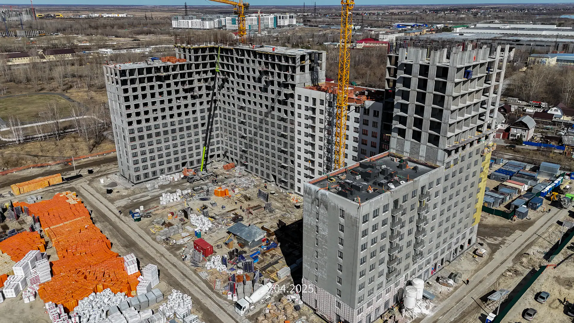 апрель, 2025