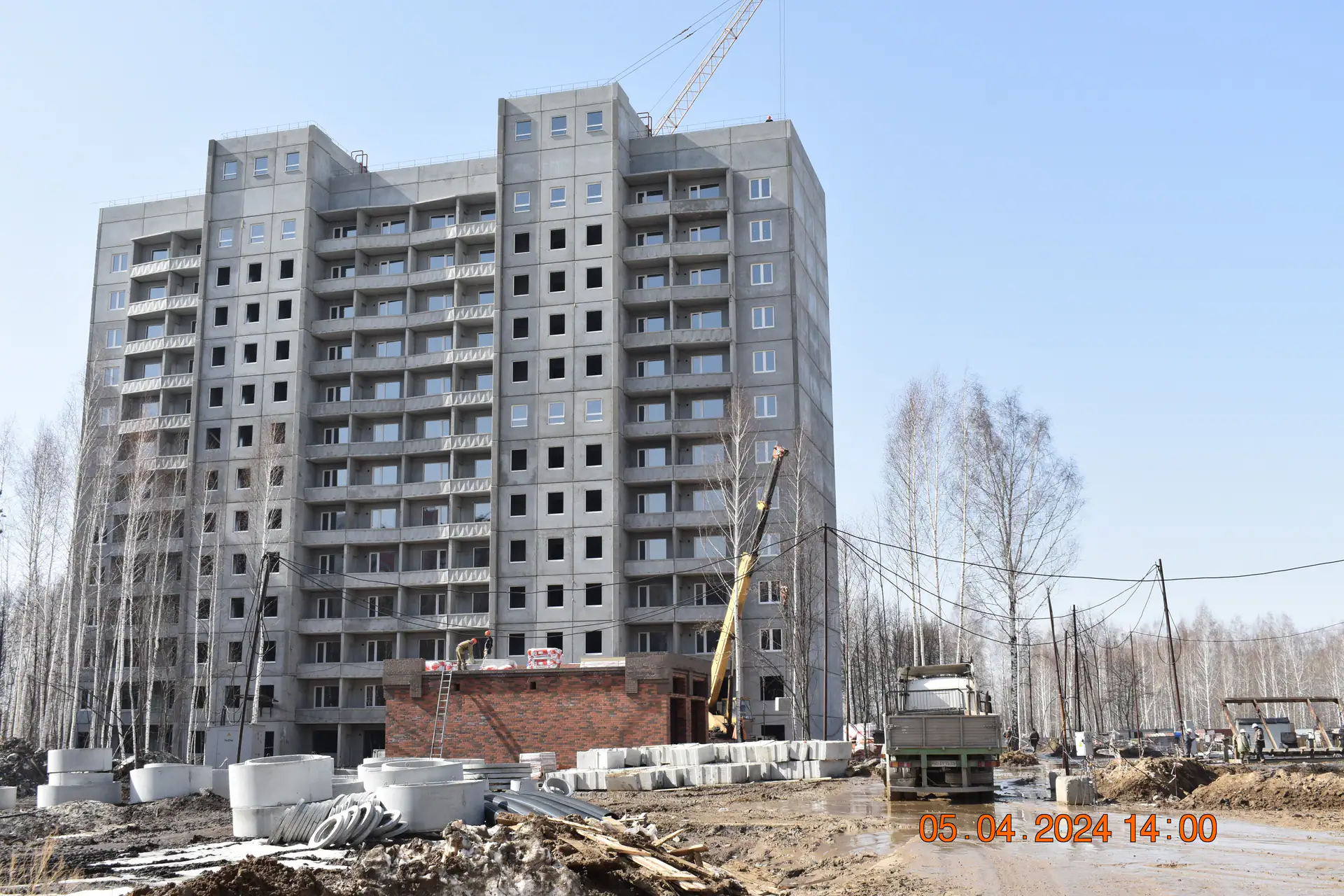 апрель, 2024