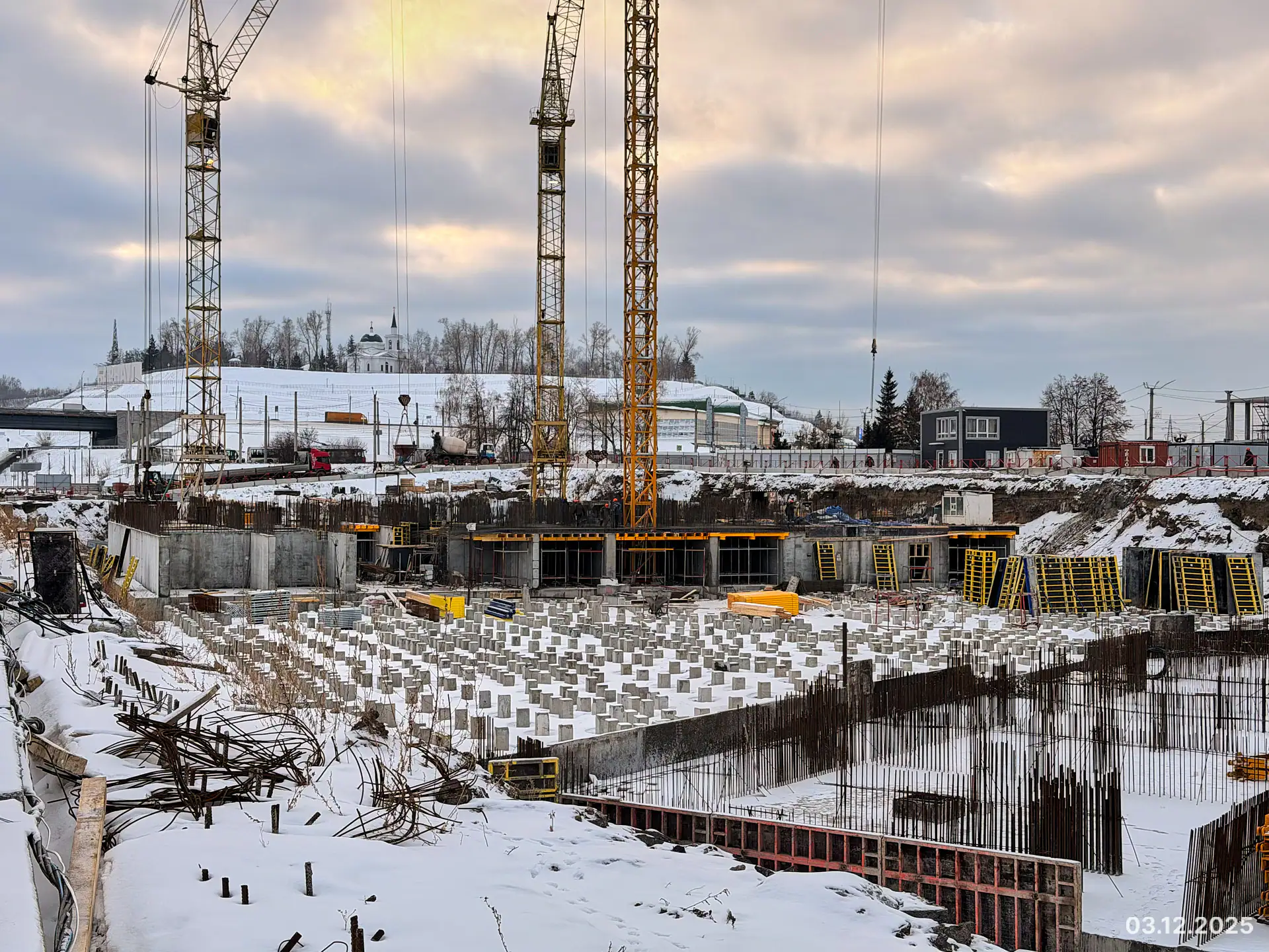 декабрь, 2025