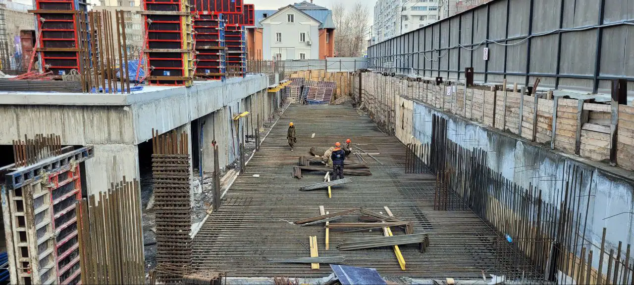 апрель, 2024
