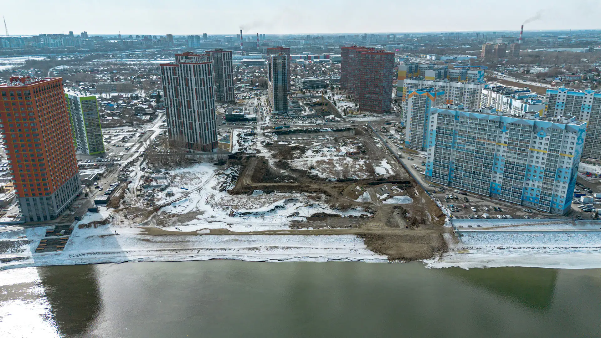 апрель, 2025