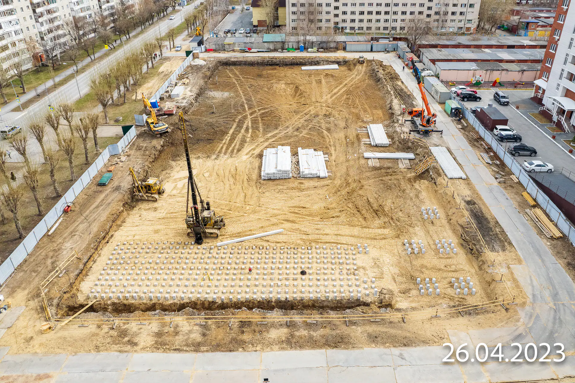 апрель, 2023