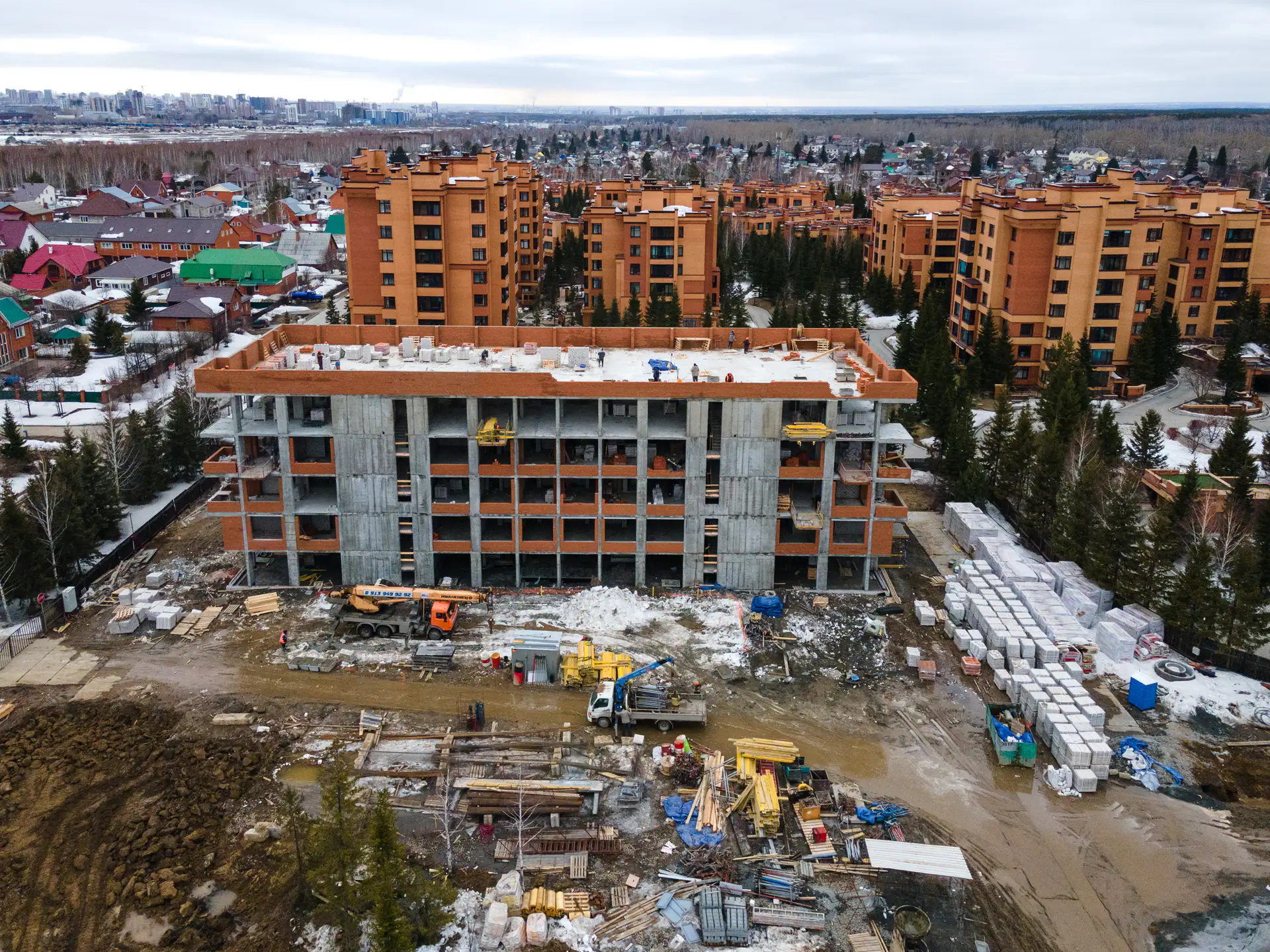 апрель, 2023