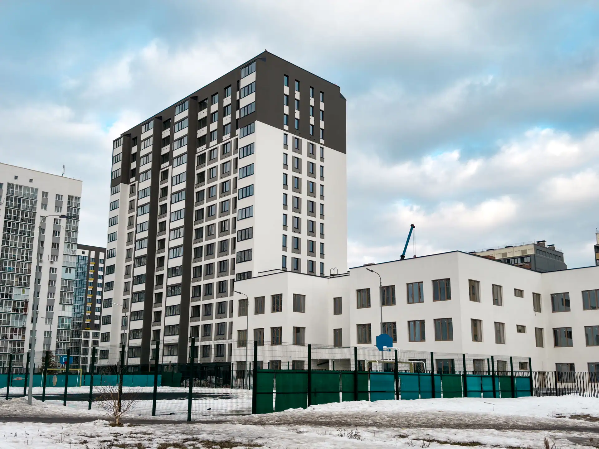 апрель, 2024