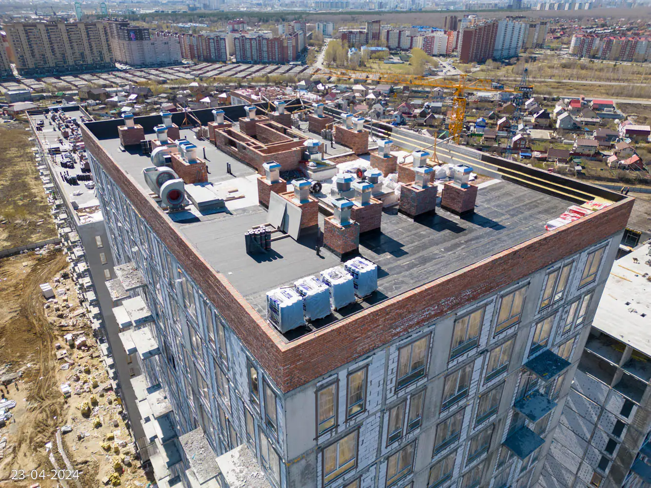 апрель, 2024
