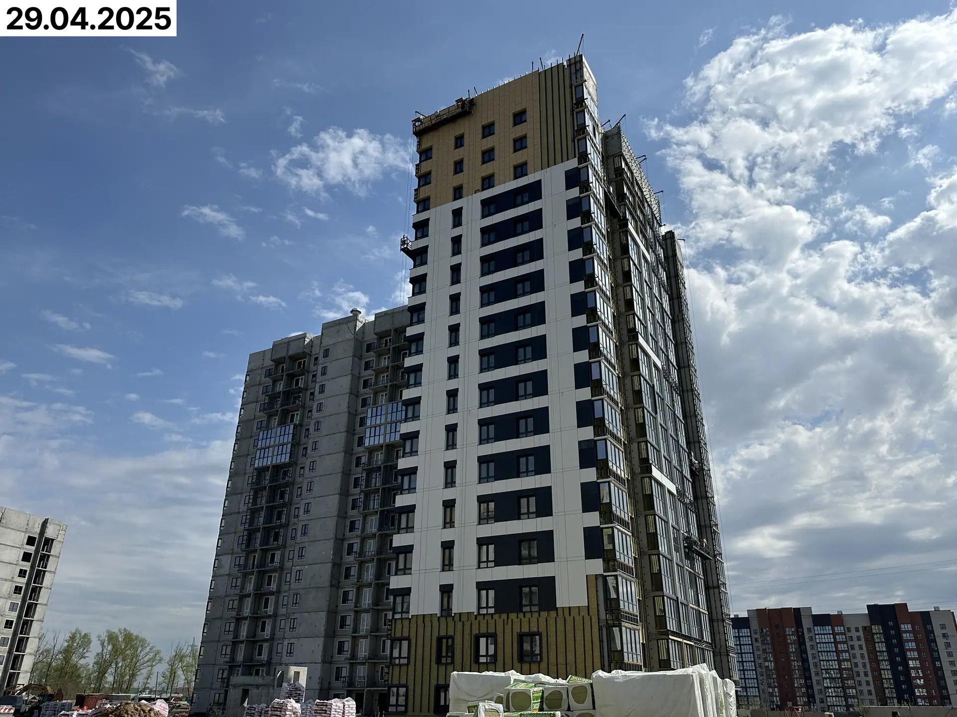апрель, 2025