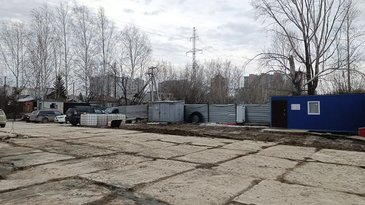 апрель, 2025