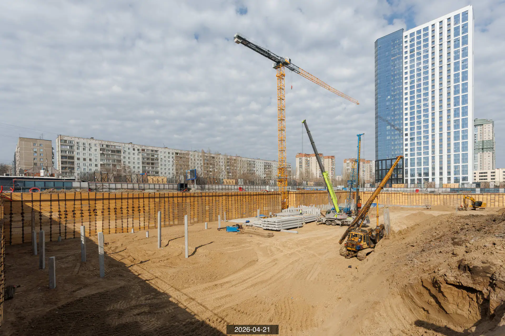апрель, 2026