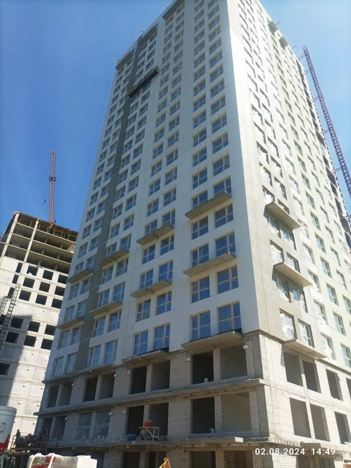 август, 2024