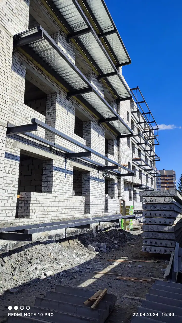 апрель, 2024