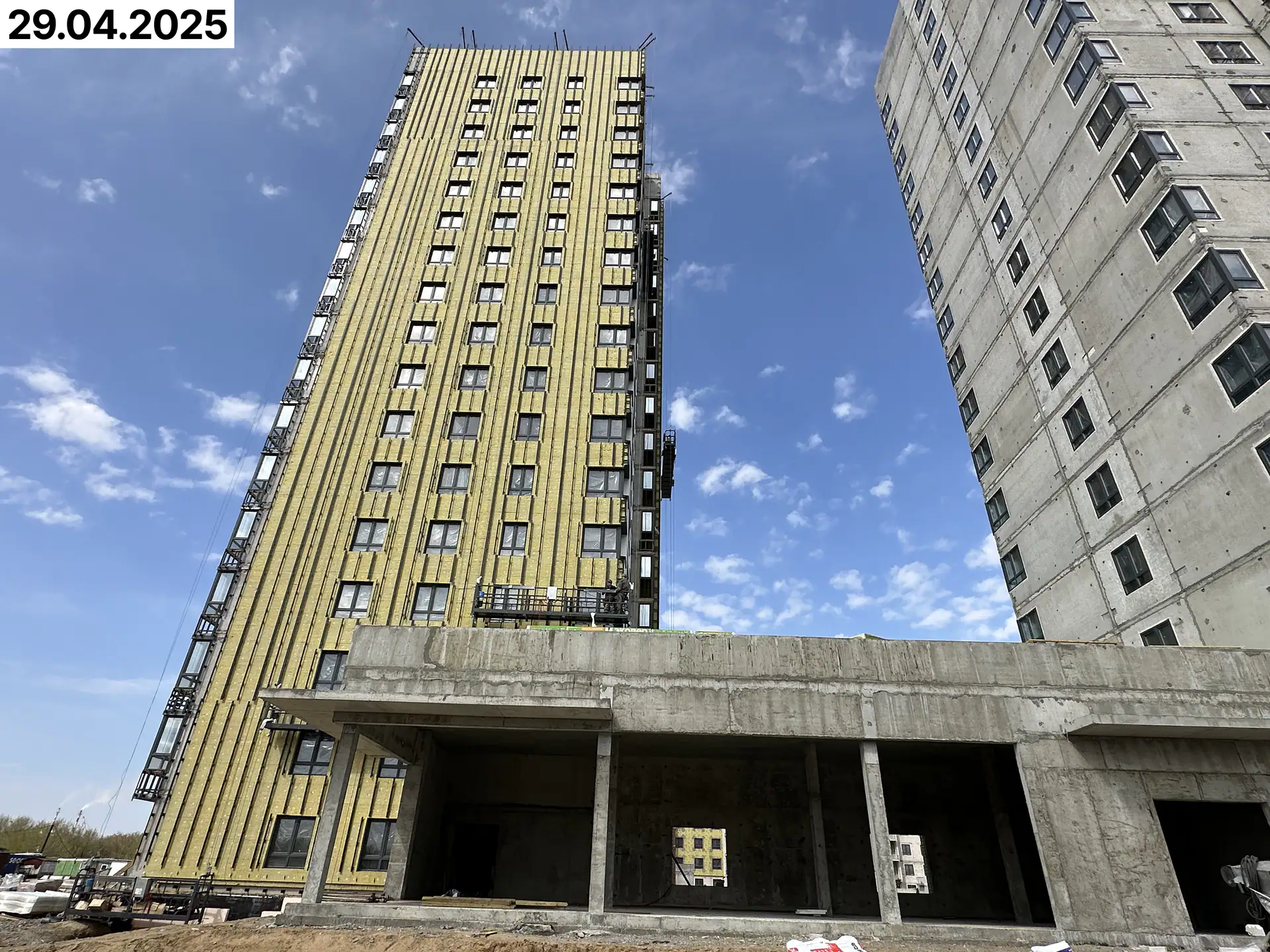 апрель, 2025