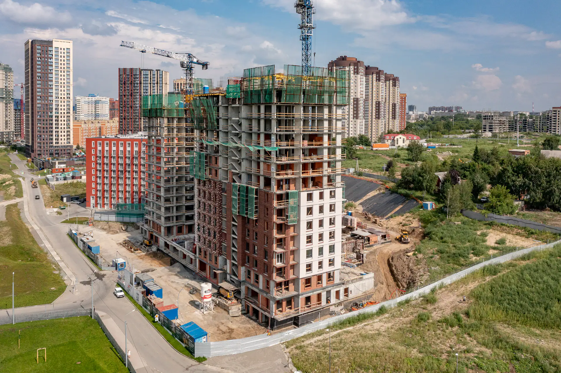 август, 2026