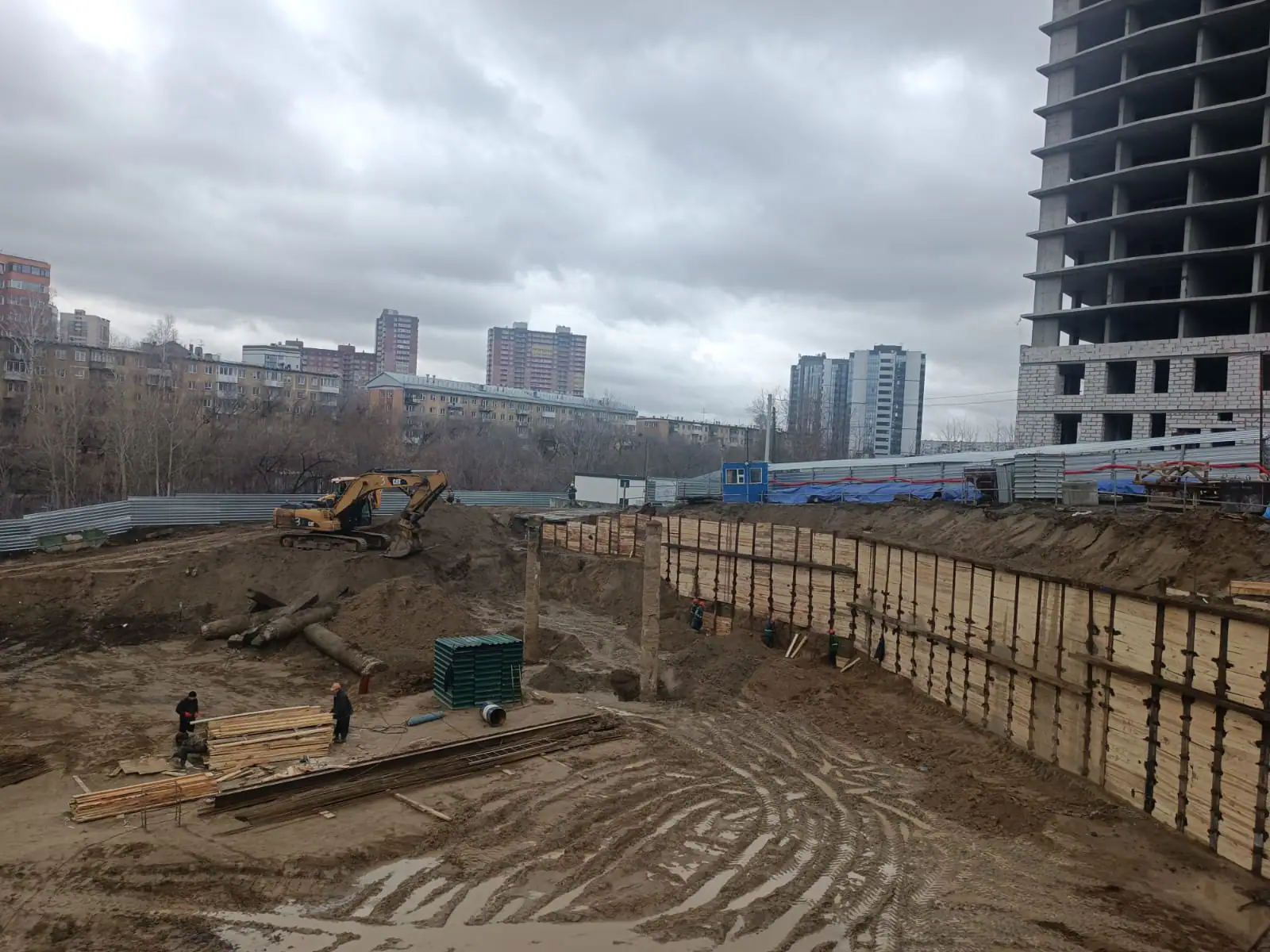 апрель, 2024