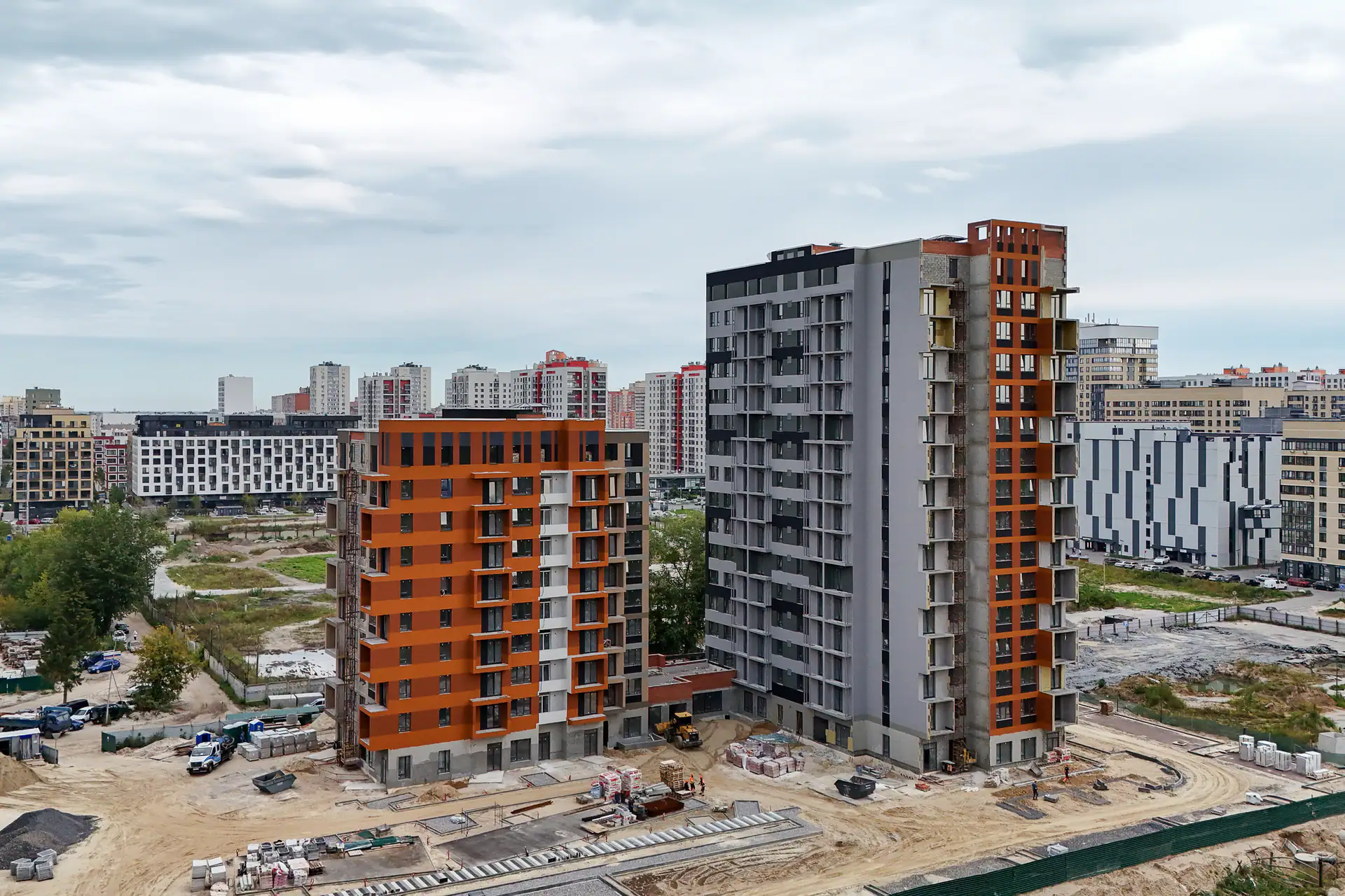август, 2025