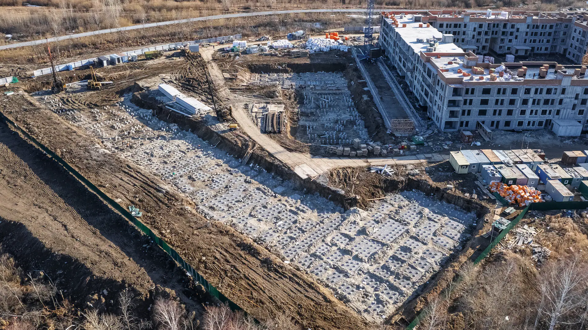 апрель, 2023
