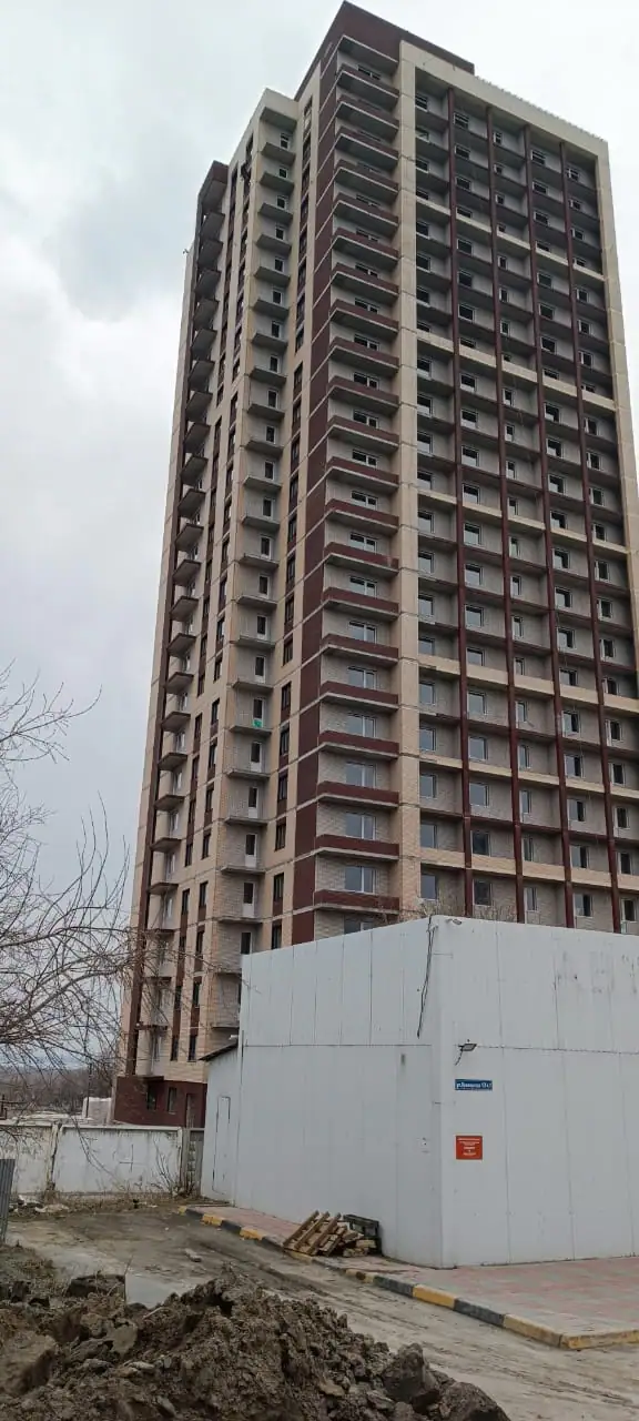 апрель, 2025