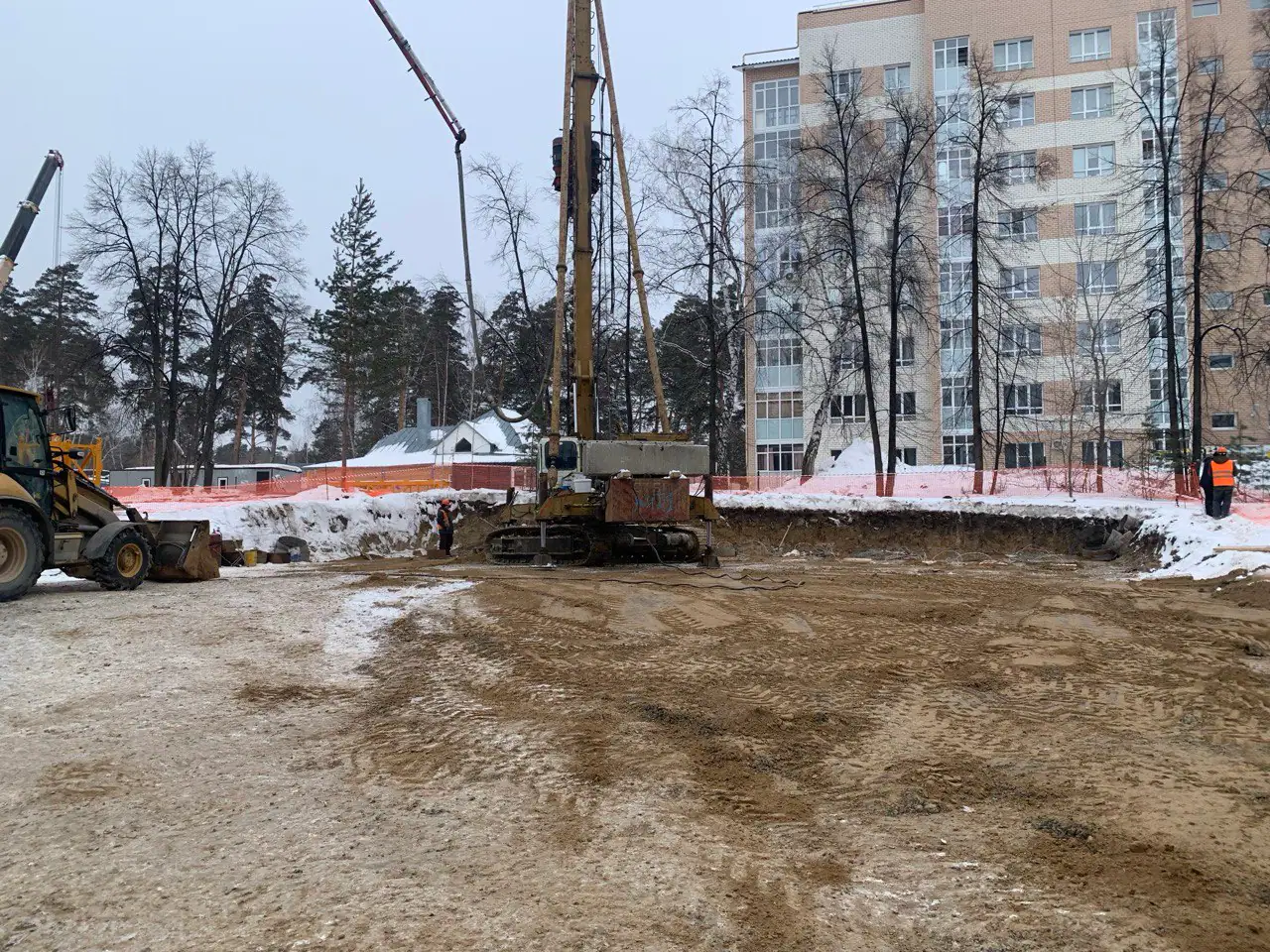 март, 2024