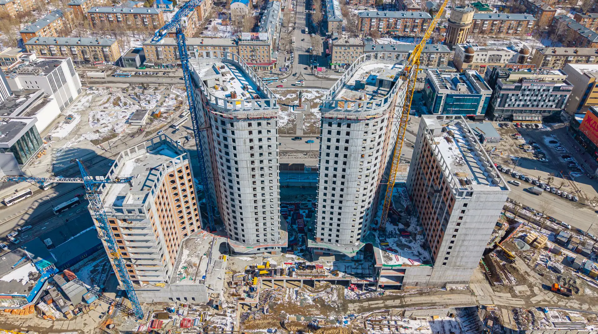 апрель, 2025