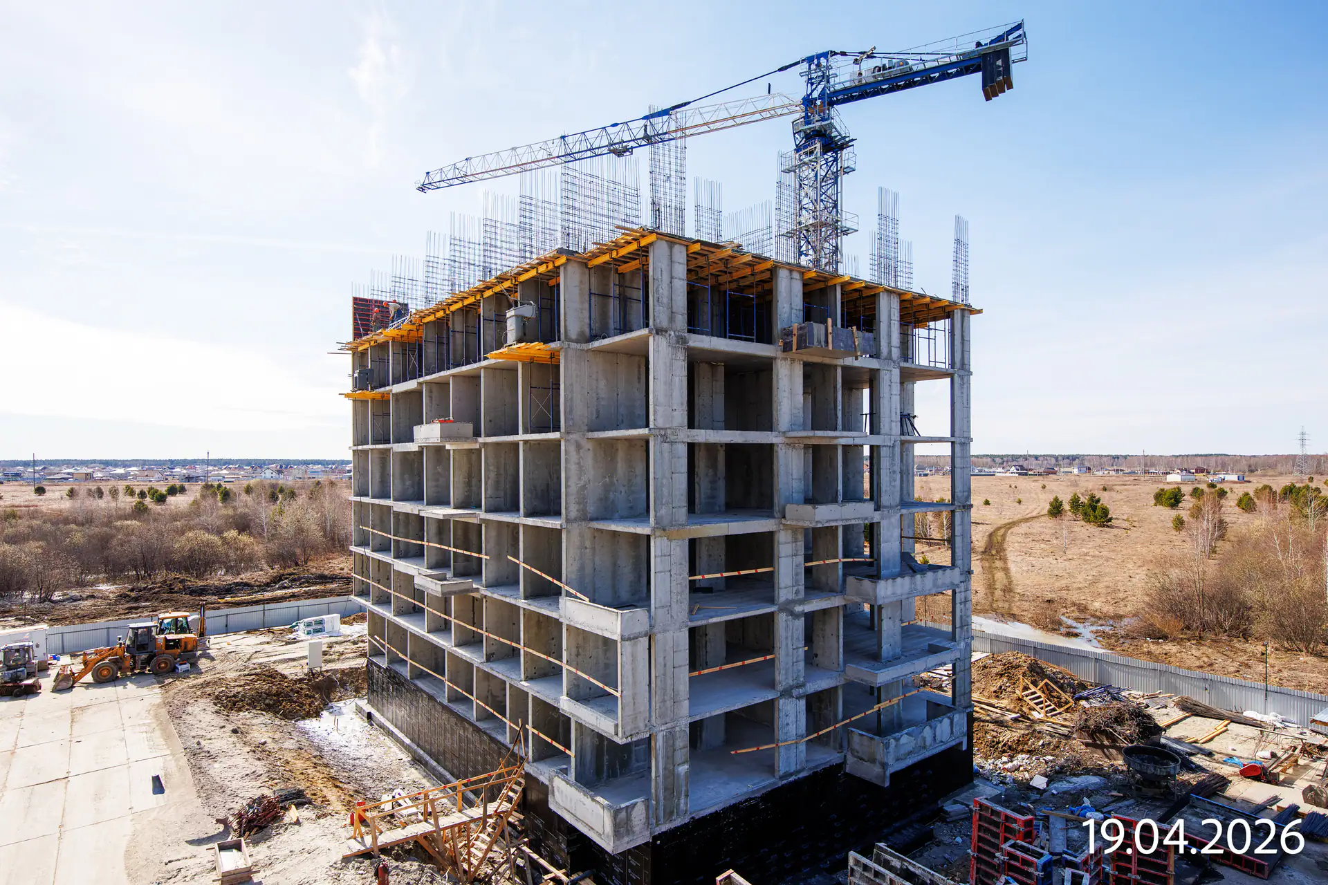 апрель, 2026