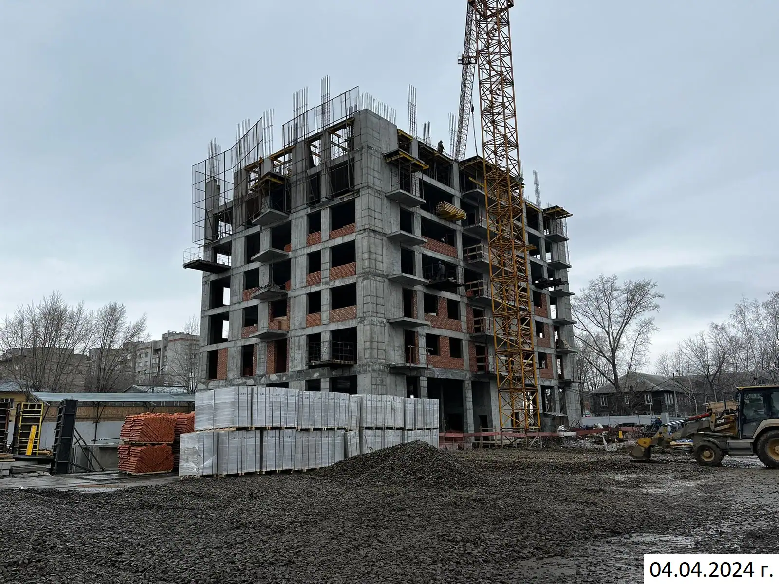 апрель, 2024
