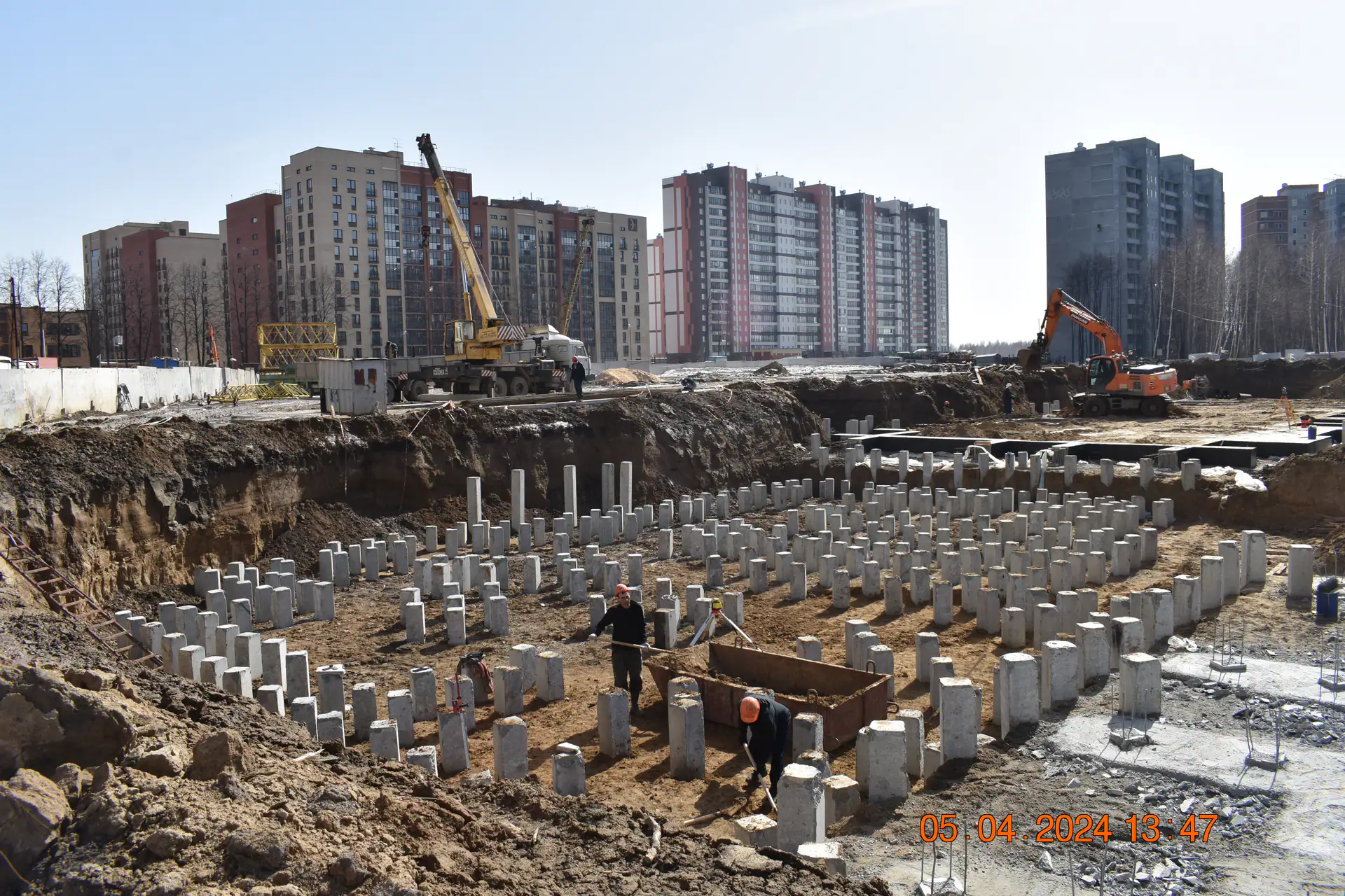 апрель, 2024