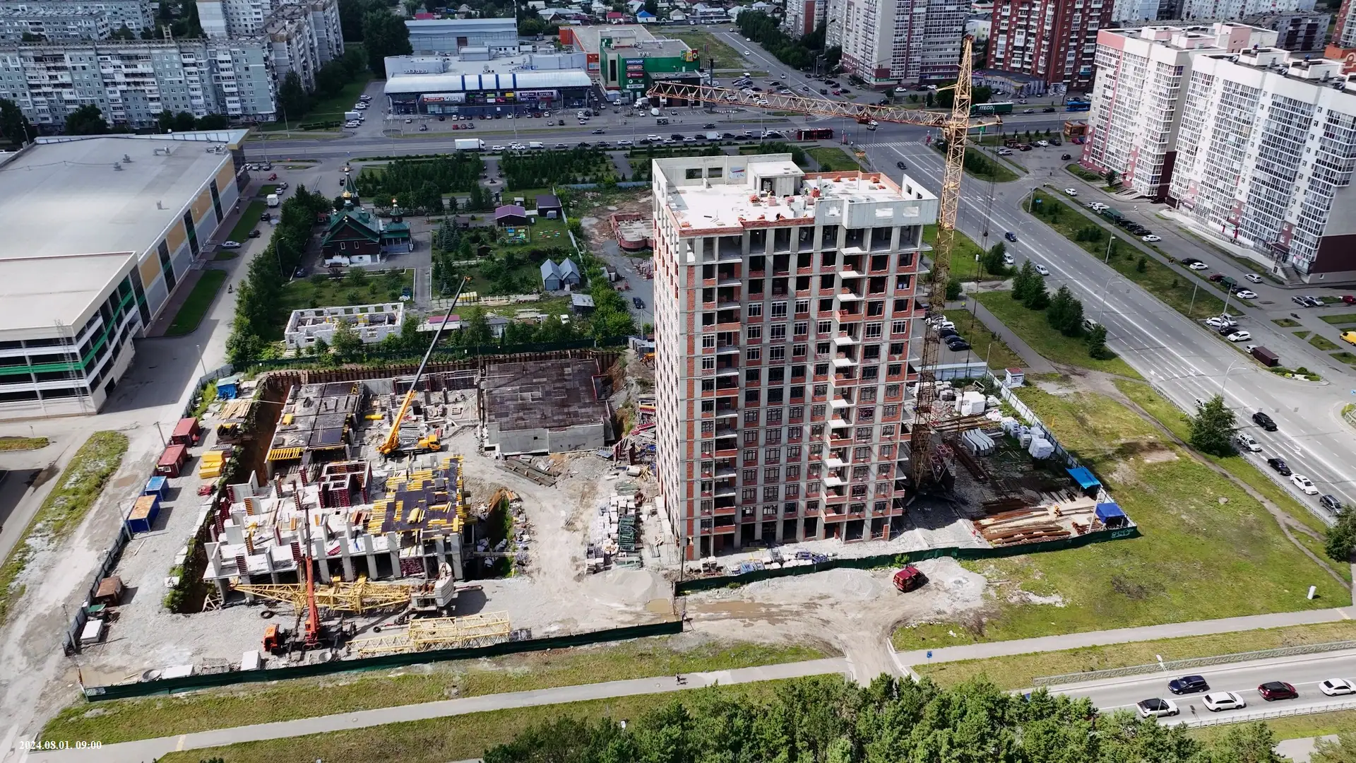 август, 2024