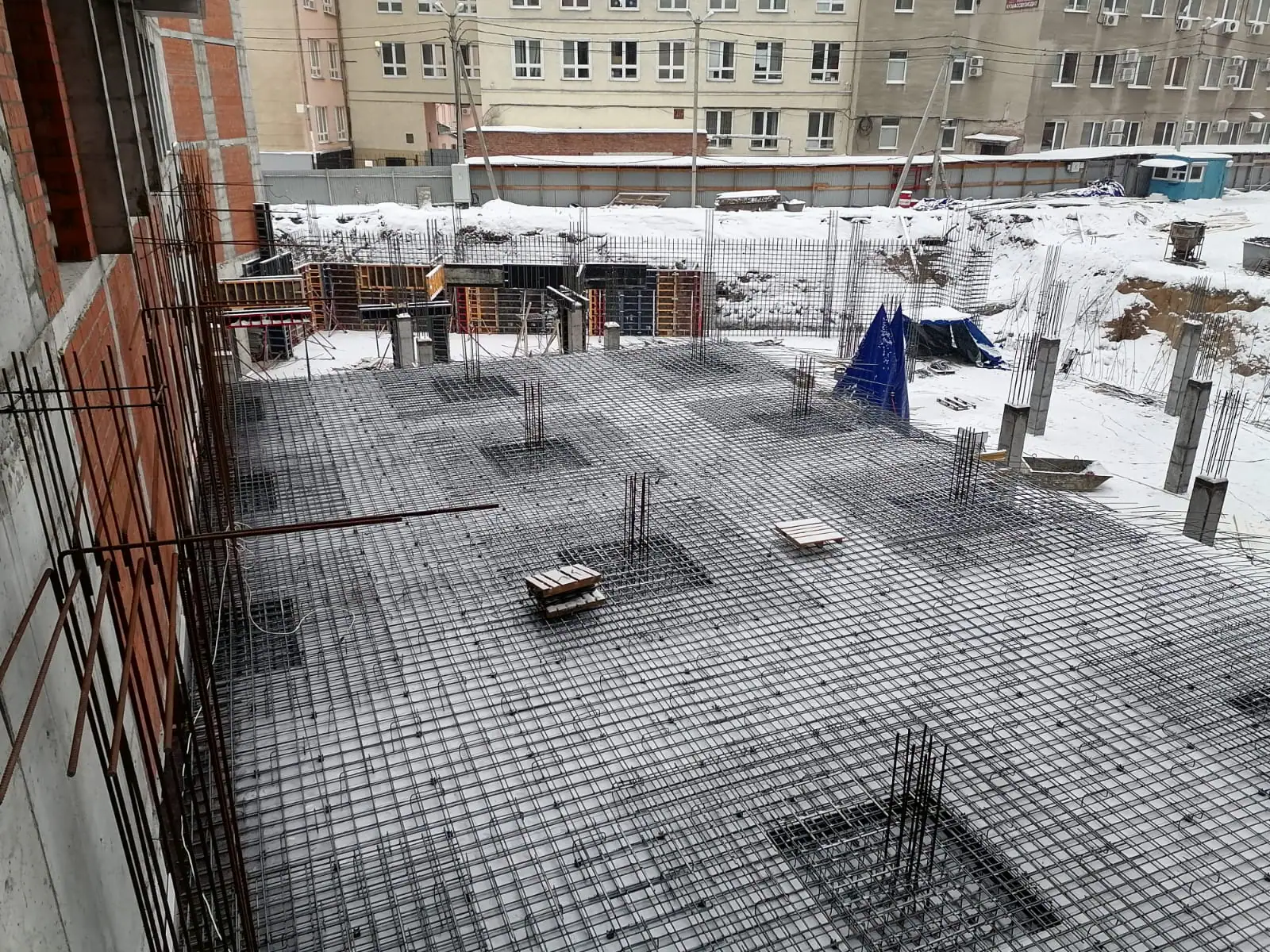 январь, 2025