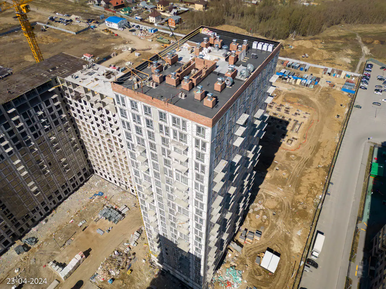 апрель, 2024
