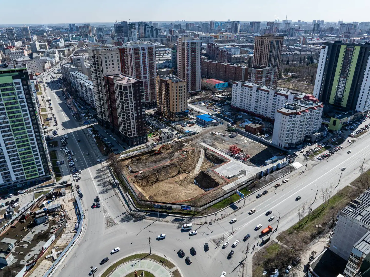 апрель, 2025