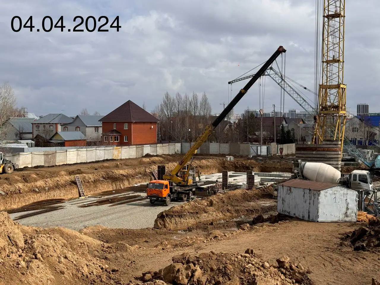 апрель, 2024