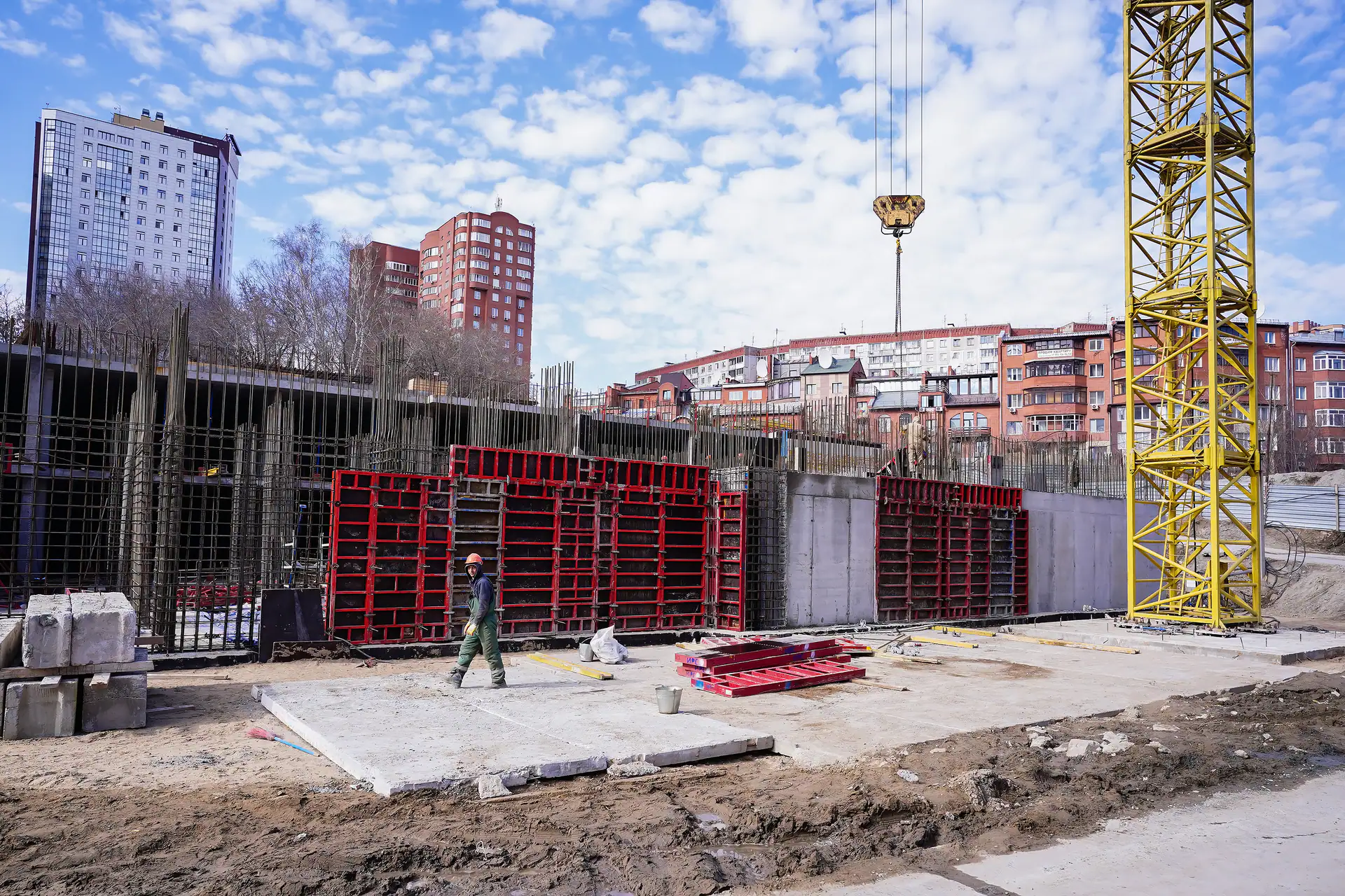 апрель, 2023