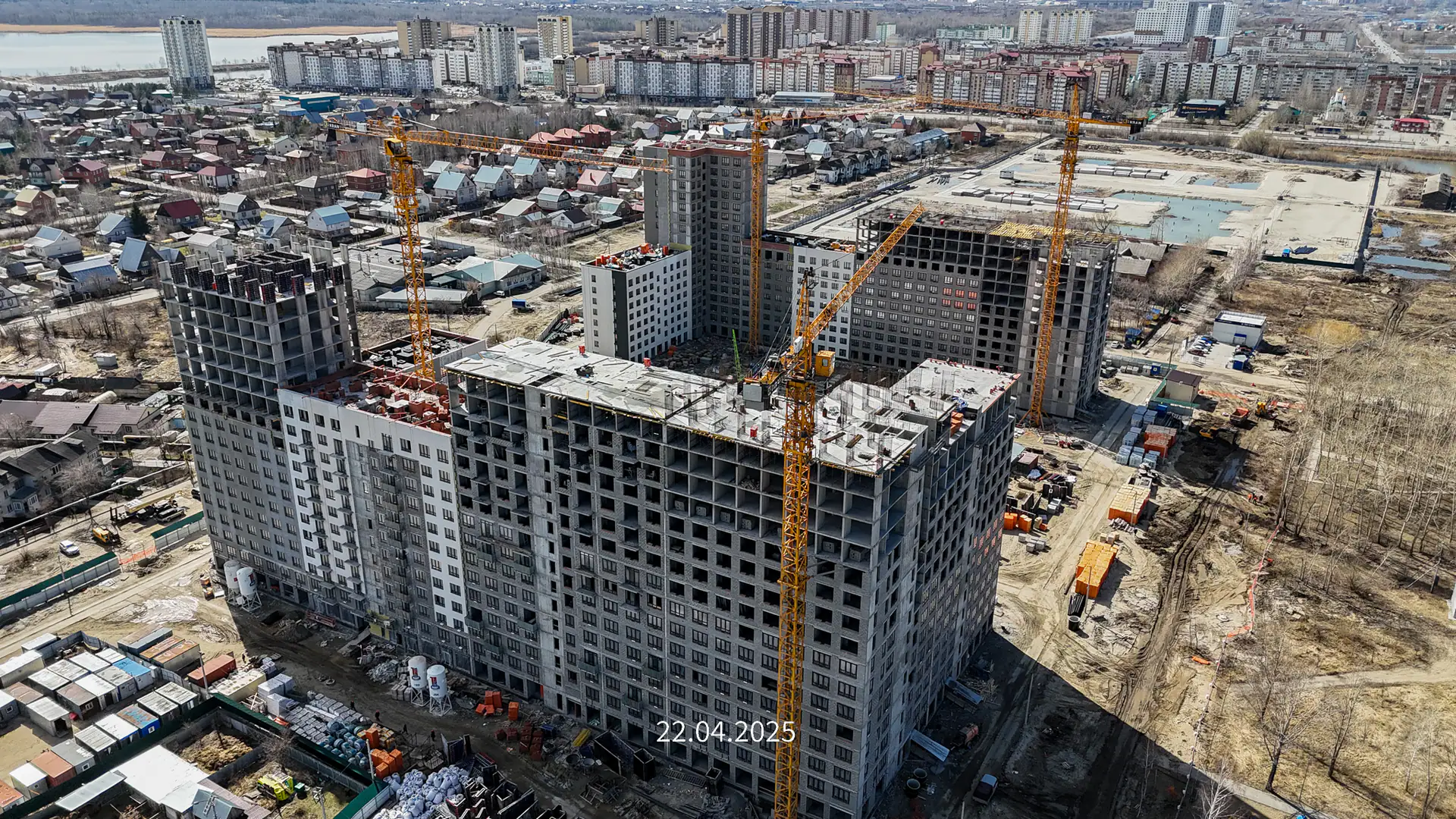 апрель, 2025