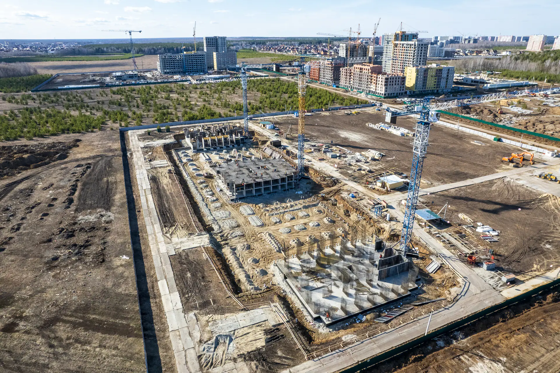 апрель, 2023