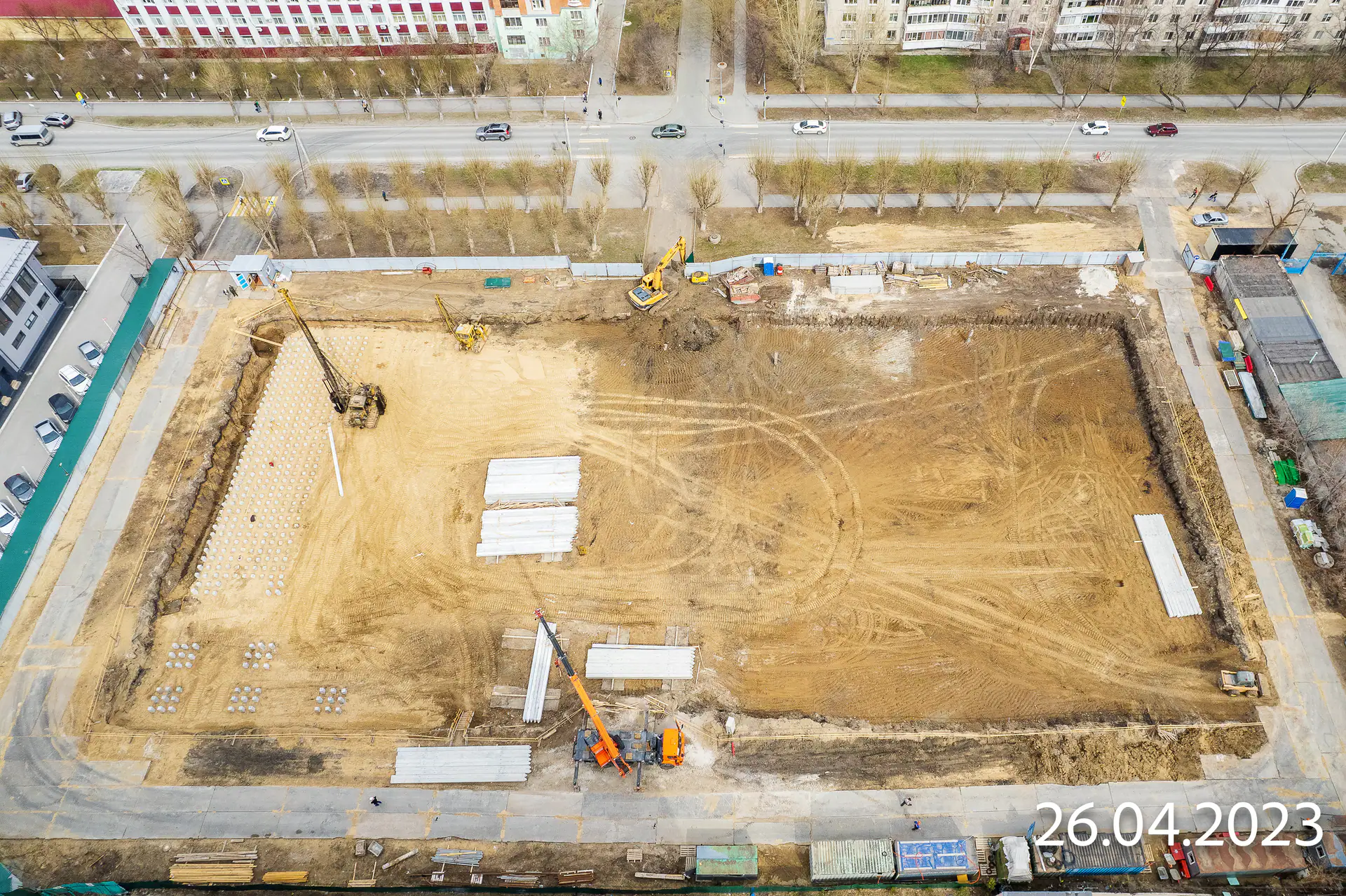 апрель, 2023