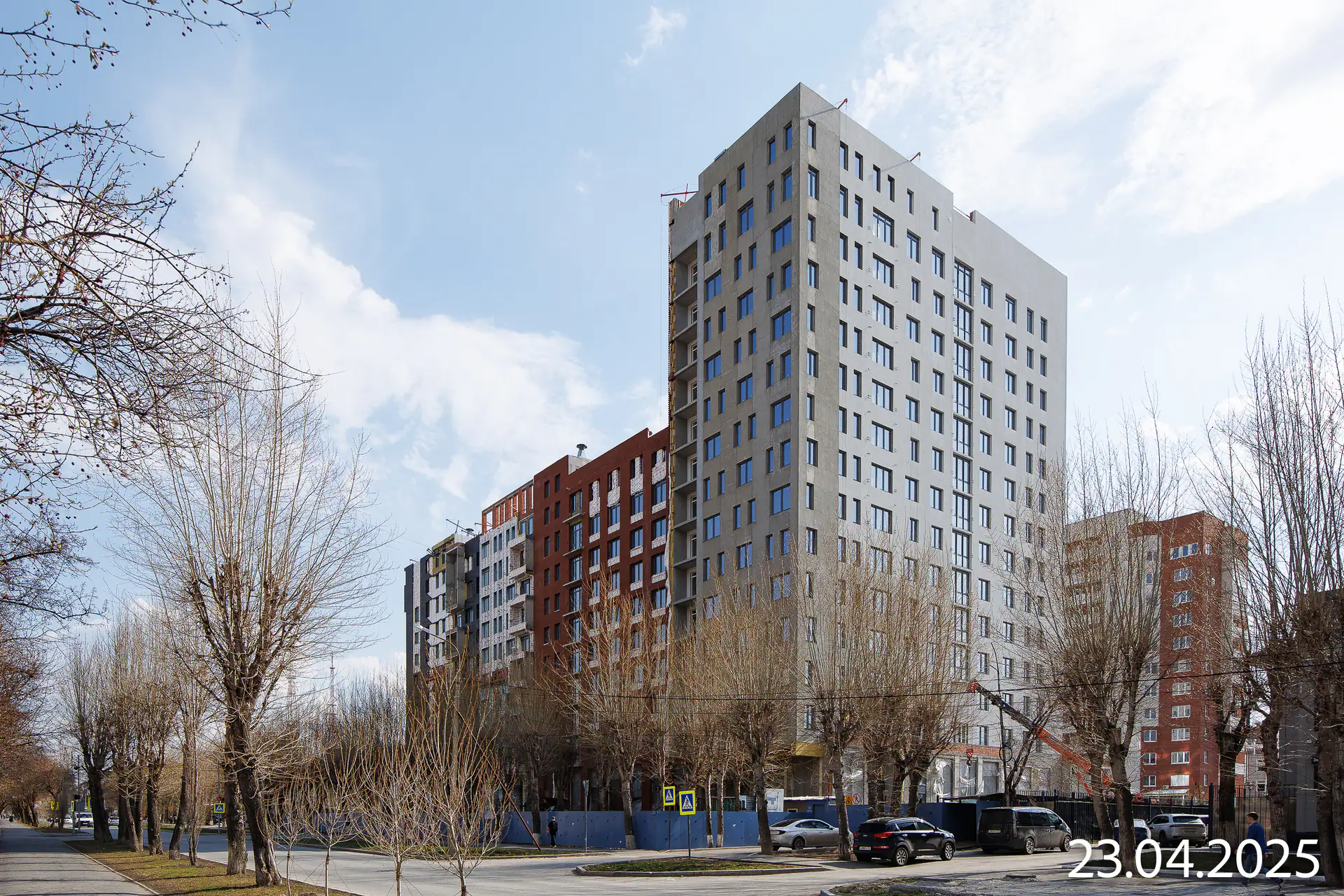 апрель, 2025